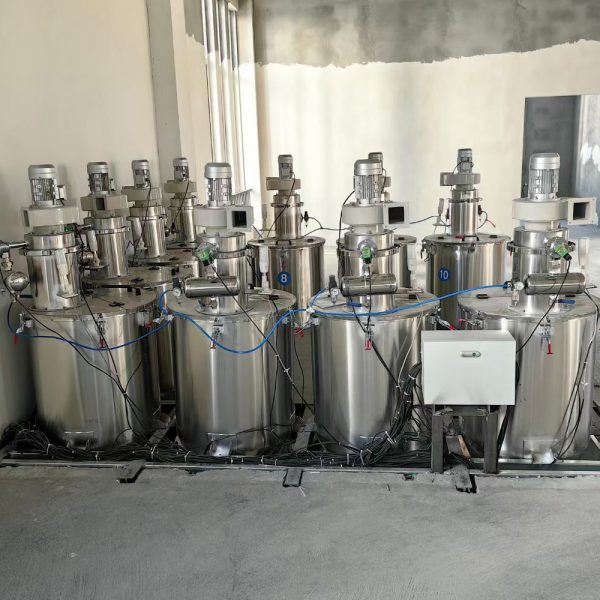 定制PVC改性料称重配料设备